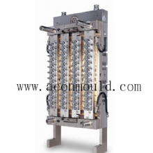 PET preform mould 10