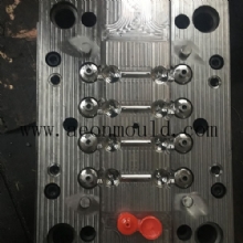 8 cavities 30mm flip top cap mould